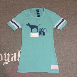 NWOT Victoria’s Secret PINK Vintage Style Tee SM